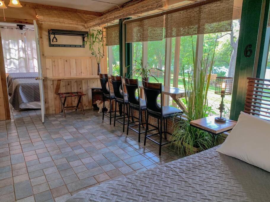 The River Haven - Sleeps 32 - On Guadalupe River シギーン エクステリア 写真