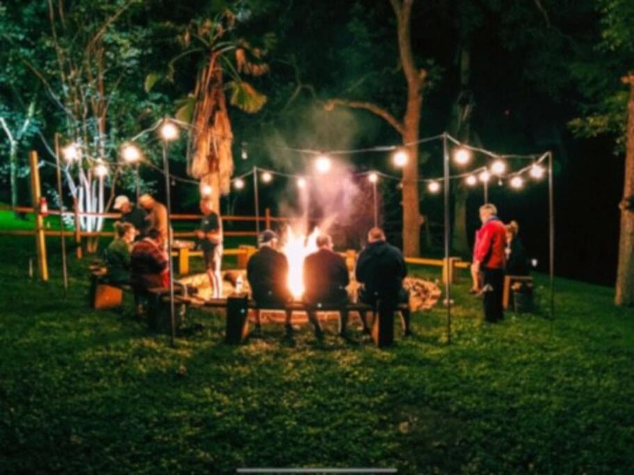 The River Haven - Sleeps 32 - On Guadalupe River シギーン エクステリア 写真
